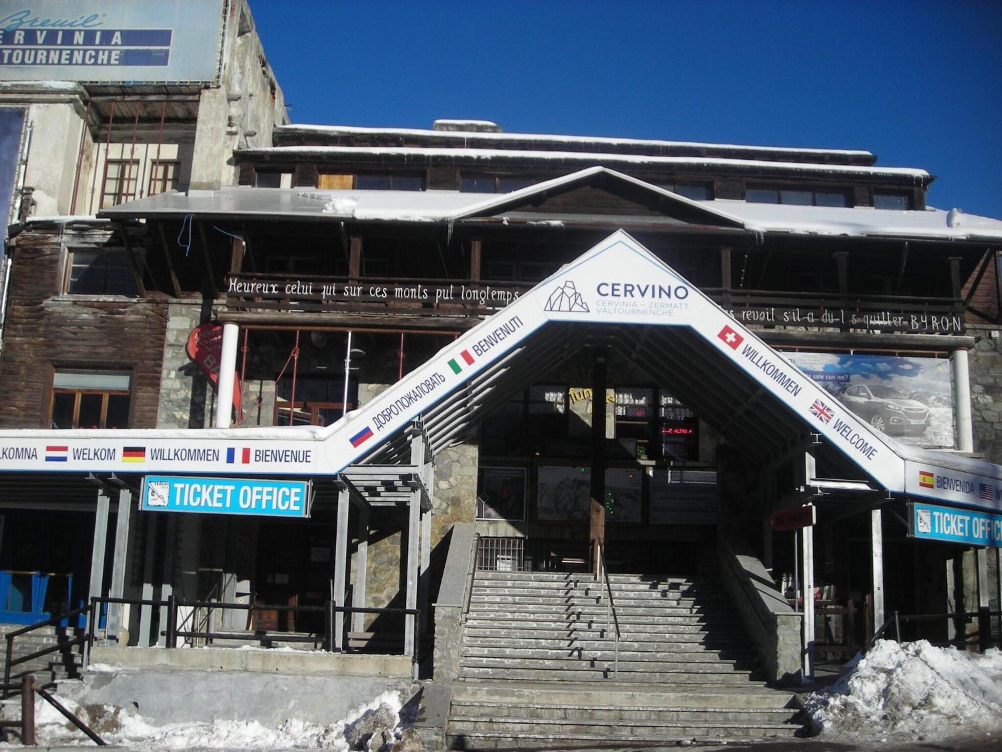 Contemporary Apartment In Breuil Cervinia Near Ski Area ภายนอก รูปภาพ